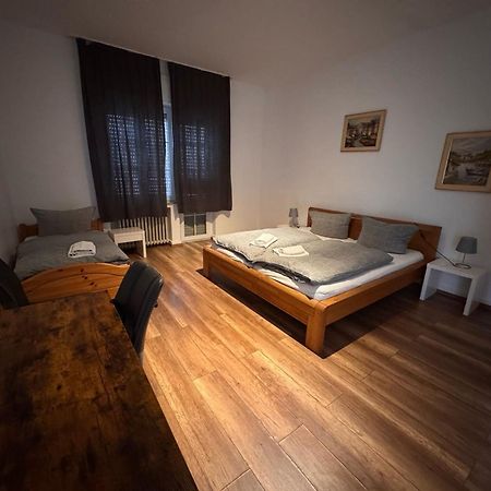 Pension-Sendis Herne Esterno foto